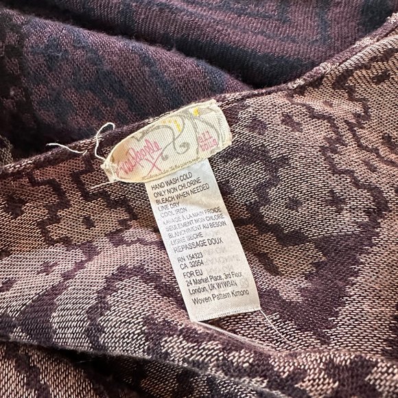 Free People Maroon Purple Long Kimono Shawl Fringe One Size Boho Swim Cover - Picture 5 of 5